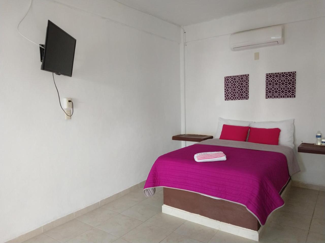 Hotel Espana เชตุมัล ภายนอก รูปภาพ